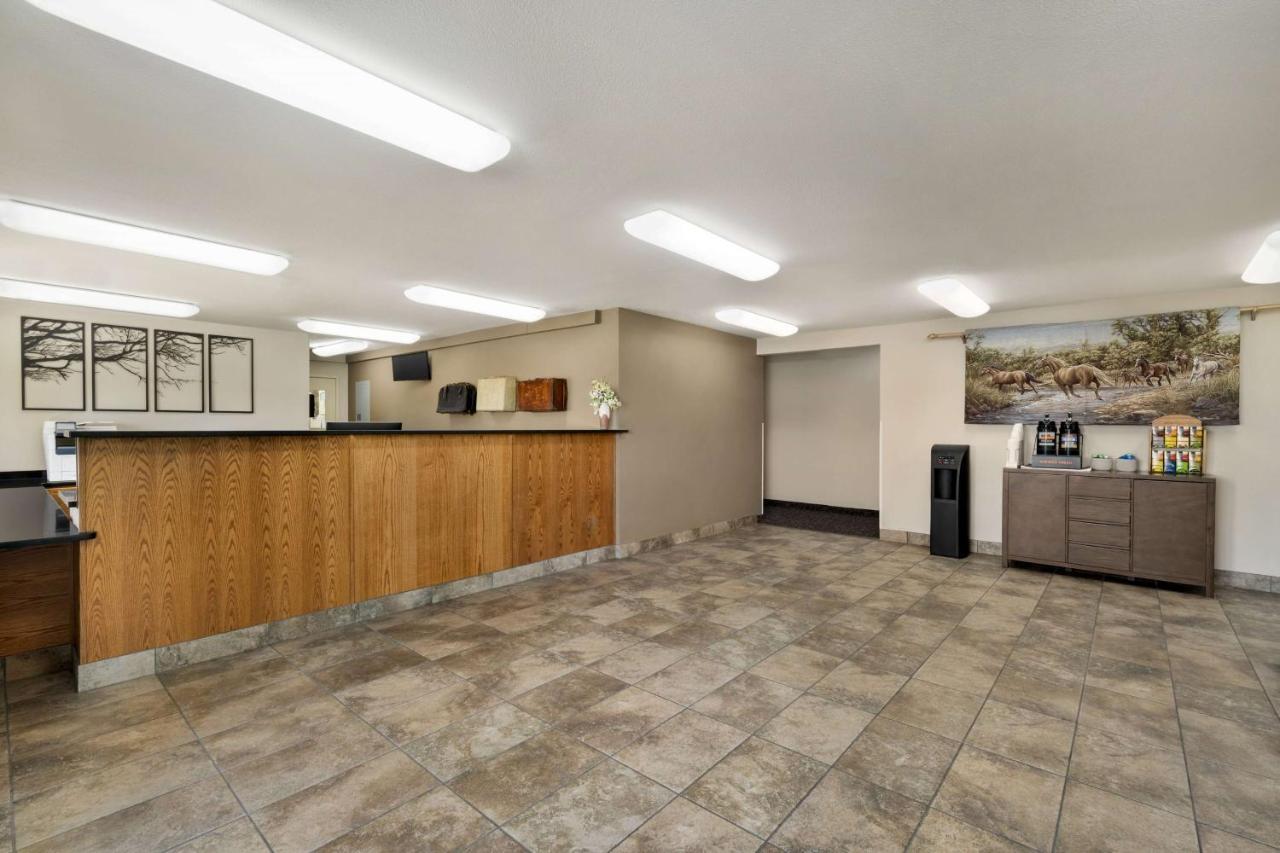 Hotel Baymont By Wyndham Elko Extérieur photo